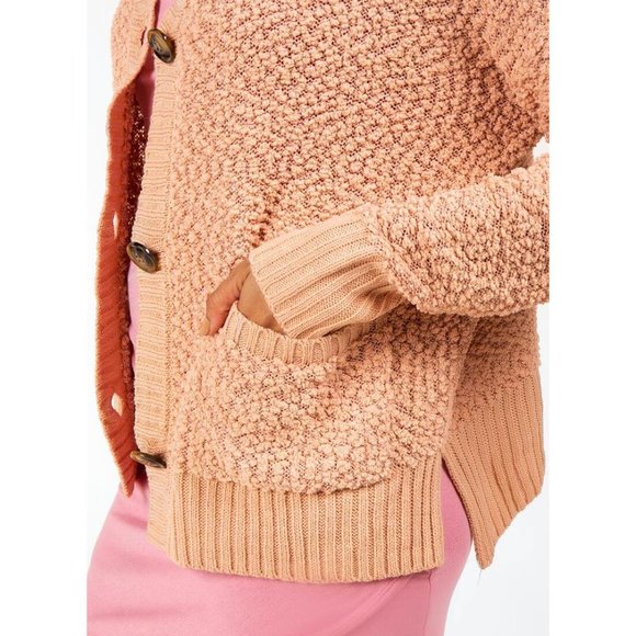 Francesca's | NWT Canna Popcorn Cropped Cardigan - Picture 6 of 16